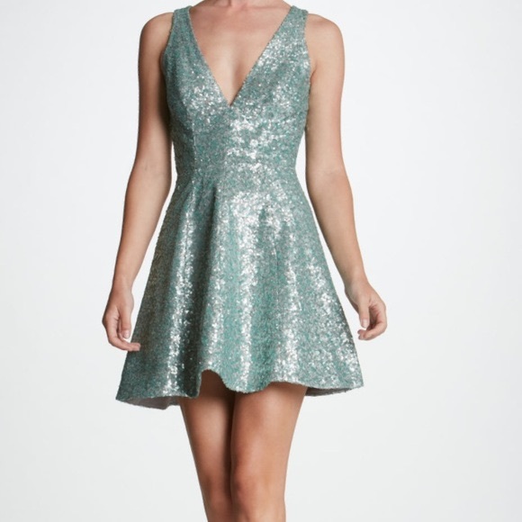 Dress the Population Dresses & Skirts - Stunning Sequin Dress